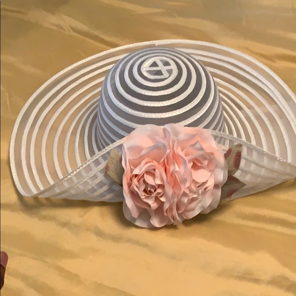 Flower white hat